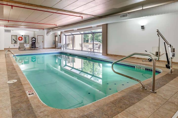 Pool 22 of 31